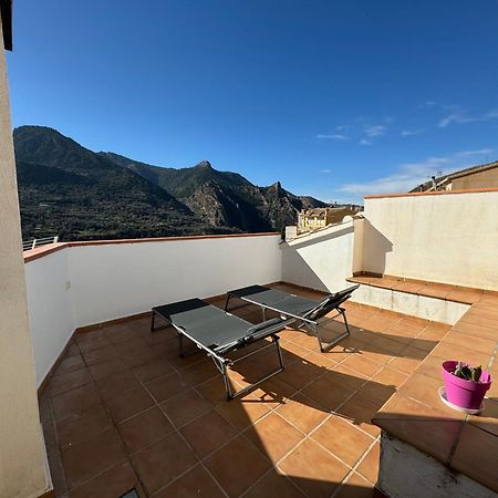 Casa A La Vera De La Sierra เกวคาร์-เซียร์รา ภายนอก รูปภาพ