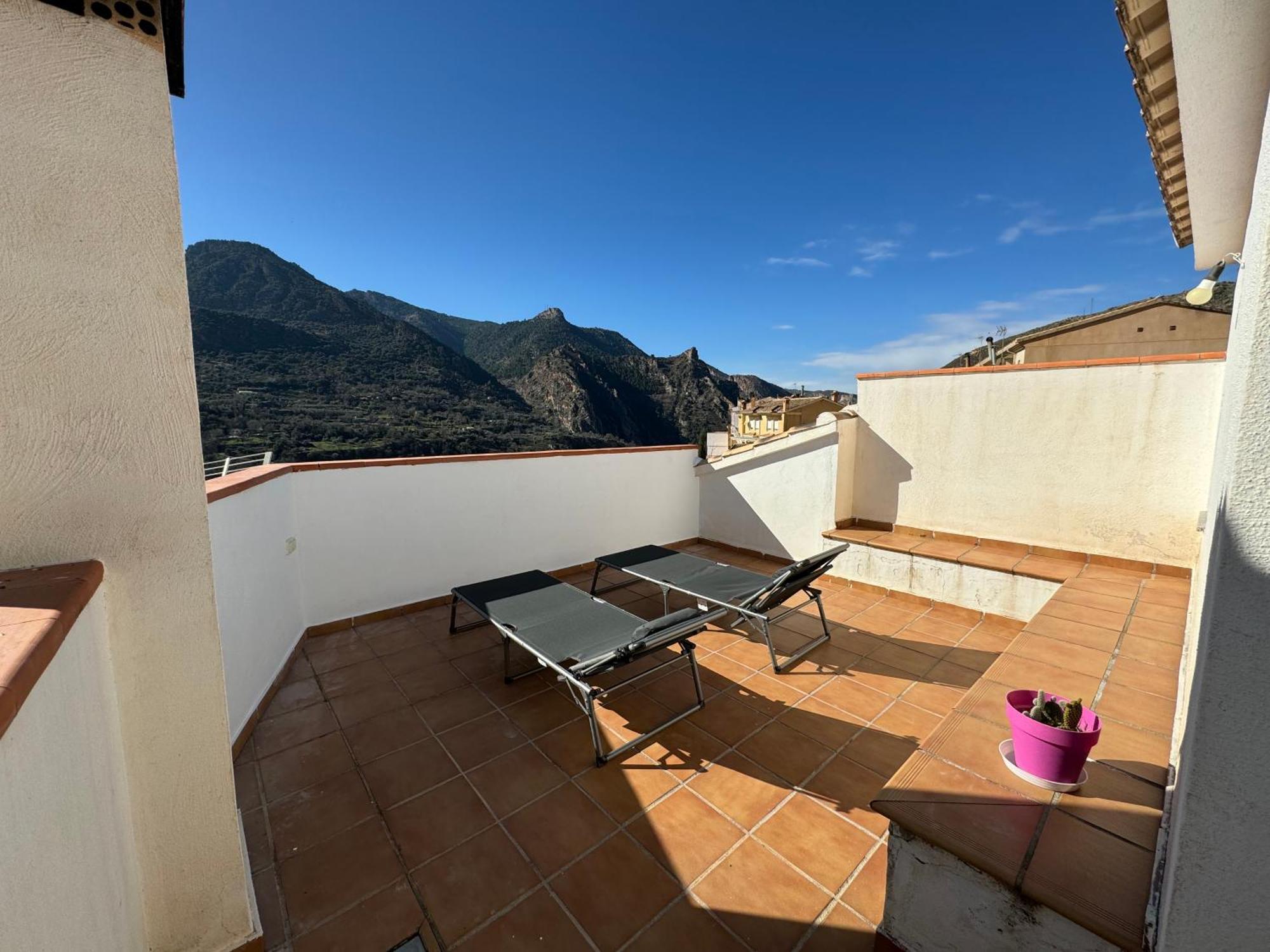 Casa A La Vera De La Sierra เกวคาร์-เซียร์รา ภายนอก รูปภาพ