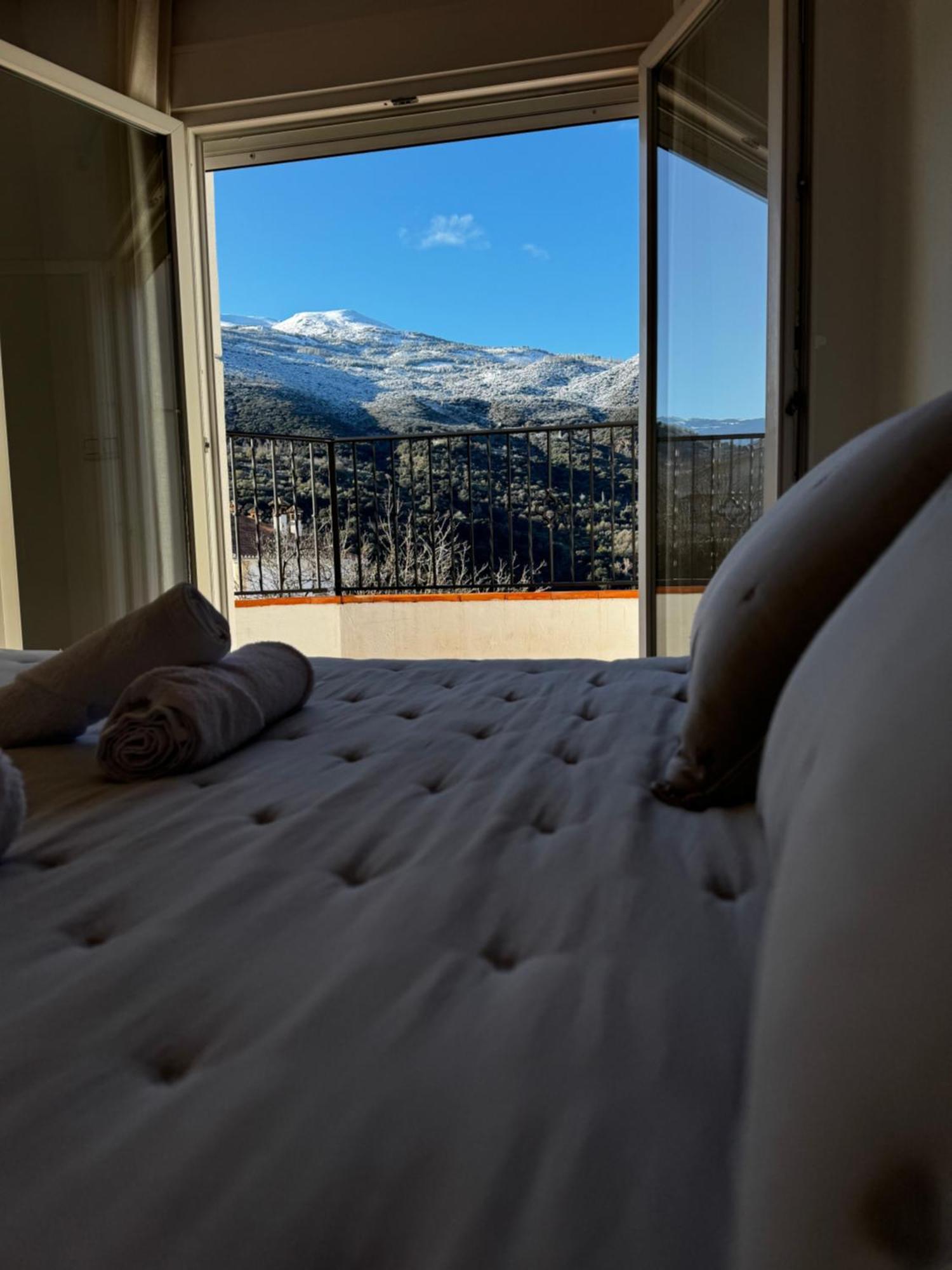 Casa A La Vera De La Sierra เกวคาร์-เซียร์รา ภายนอก รูปภาพ